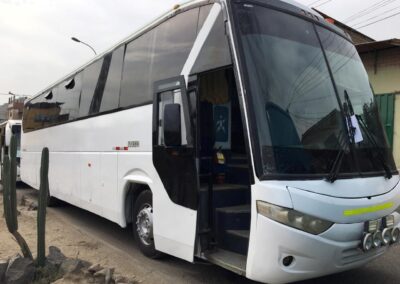Bus de 49 asientos
