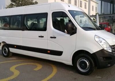 Van de 10 asientos